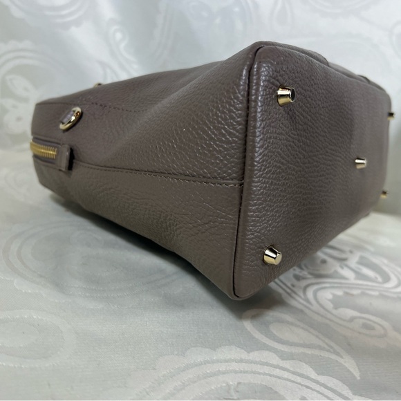 Furla two way bag - shoulder strap included - Picture 10 of 16